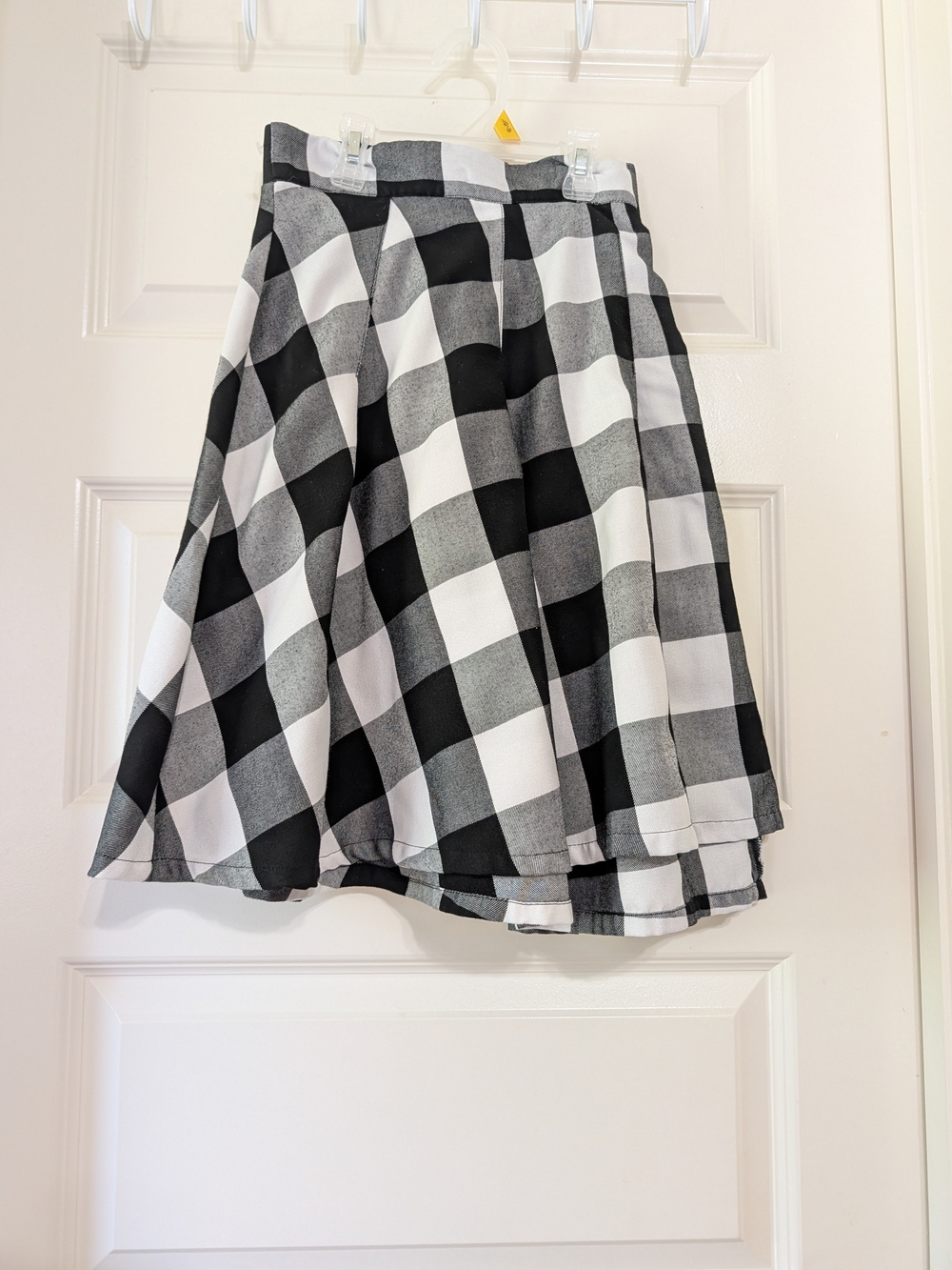 Torrid Black and White Checkered Skater Skirt Size 4
